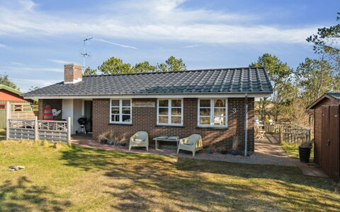 Aurelie - 800M from the Sea: Chalet, Cabanon, Cabane, Ferme, Prairie, Cabane, Grange, Cabane En Rondins, Batiments Jardin