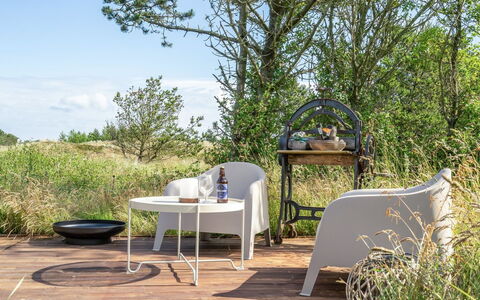 Aurelie - 800M from the Sea: Chalet, Cabanon, Cabane, Ferme, Prairie, Cabane, Grange, Cabane En Rondins, Batiments Jardin