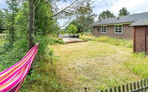 Aurelie - 800M from the Sea: Chalet, Cabanon, Cabane, Ferme, Prairie, Cabane, Grange, Cabane En Rondins, Batiments Jardin