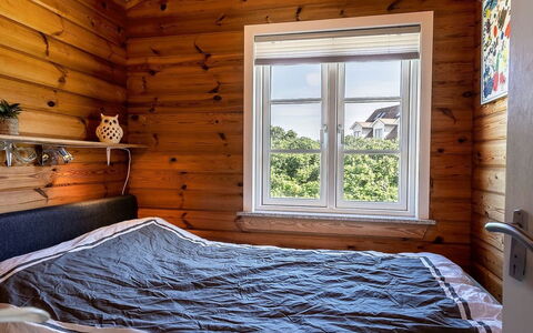 Algea - 300M from the Sea: Bois, Chambre, Sol, Sol, Lit, Design Intérieur, Drap De Lit, Literie, Meubles, Domicile