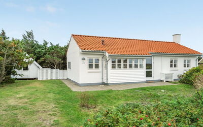 Meindor - 350M from the Sea