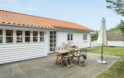 Meindor - 350M from the Sea