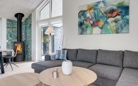 Antonina - 800M from the Sea: Design Intérieur, Meubles, Sol, Bois, Sol, Salon, Canapé, Domicile, Plafond, Éclairage