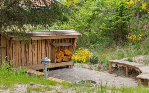 Antonina - 800M from the Sea: Bois, Zone Rurale, Cabanon, Batiments Jardin, Jardin, Cabane En Rondins, Cabane, Arrière-Cour, Cabane