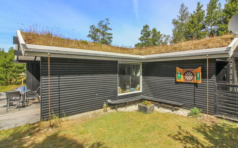 Heike - 1.3Km from the Sea: Architecture, Toit, Domicile, Composite, Daylighting, Siding, Allée