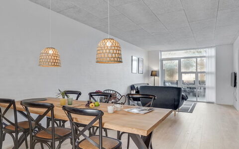Ilsabe - 2Km from the Sea: Piscine, Mobilier De Jardin, Meubles, Recours, Dalle, Eco Hôtel, Ombre, Chaise, Loisir, Biens