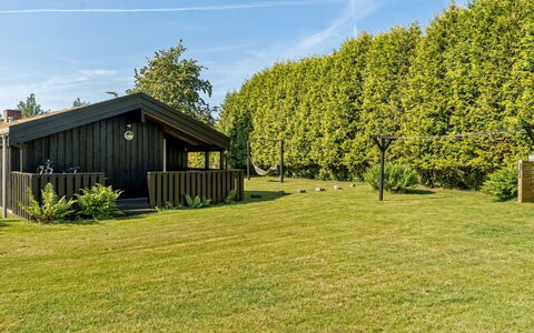 Ingimar - 2.2Km from the Sea: Architecture, Toit, Domicile, Composite, Daylighting, Siding, Allée