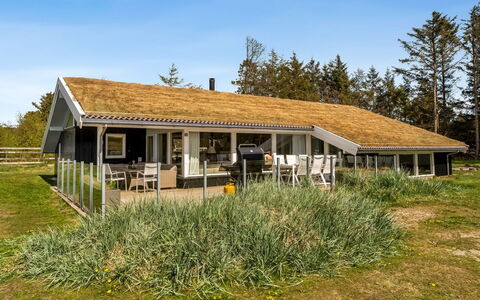 Gladis - 900M from the Sea: Toit, Maison, Chalet, Domicile, Architecture, Lot Terre, Zone Rurale, Ferme, Biens, Porche