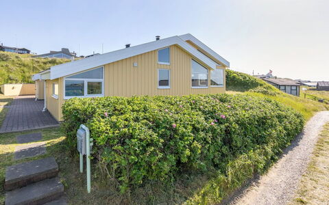 Heidine - 176M from the Sea: Toit, Lot Terre, Chalet, Domicile, Zone Rurale, Cabanon, Siding, Batiments Jardin, Cabane En Rondins, Cabane