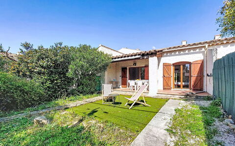 Provence Parc: Maison, Zone Résidentielle, Domicile, Porte, Chalet, Jardin, Biens, Arrière-Cour, Cour, Aménagement Paysager