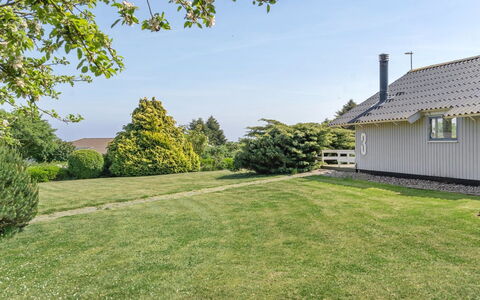 Jarmericus - 300M from the Sea: Herbe, Maison, Toit, Chalet, Domicile, Arbuste, Ferme, Lot Terre, Zone Rurale