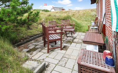 Liselott - 300M from the Sea
