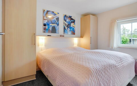 Deljan - 3.5Km from the Sea: Lit, Chambre, Design Intérieur, Drap De Lit, Plafond, Literie, Meubles, Sol, Sol, Cadre De Lit