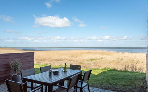 Deljan - 3.5Km from the Sea