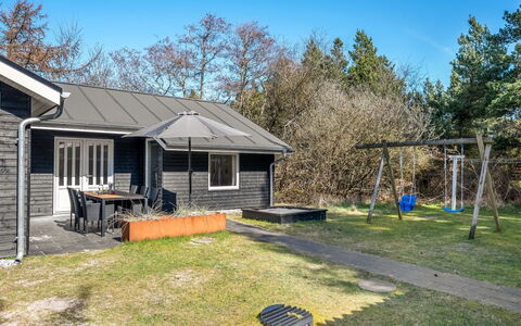 Yall - 1Km from the Sea: Bois, Toit, Architecture, Domicile, Maison, Chalet, Siding, Dur, Pente, Biens