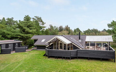 Medard - 2Km from the Sea: 