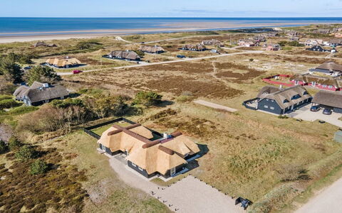 Ege - 200M from the Sea: Chalet, Ferme