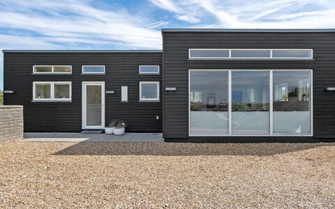 Carstina - 400M from the Sea: Domicile, Chalet, Porche, Dur, Siding, Plate-Forme, Ombre, Planche, Biens, Batiments Jardin