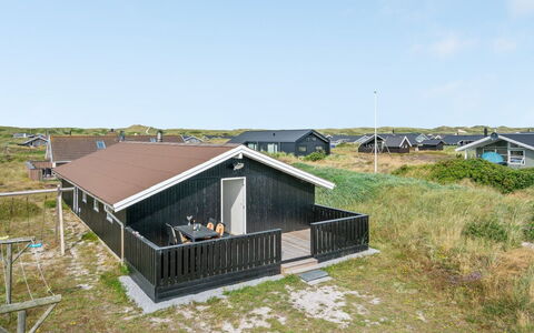 Apolonia - from the Sea: Maison, Toit, Domicile, Chalet, Cabanon, Batiments Jardin, Siding, Cour, Cabane En Rondins, Cabane