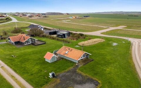 Lonne - 750M to the Fjord: Toit, Plaine, Lot Terre, Zone Rurale, Domicile, Biens, Champ, Chalet, Pelouse, Banlieue