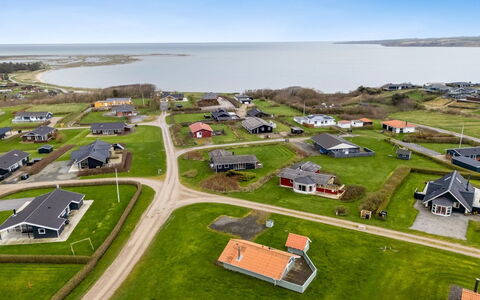 Lonne - 750M to the Fjord: Maison, Toit, Domicile, Chalet, Cabanon, Batiments Jardin, Siding, Cour, Cabane En Rondins, Cabane