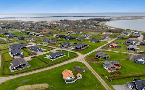 Lonne - 750M to the Fjord: Maison, Toit, Domicile, Chalet, Cabanon, Batiments Jardin, Siding, Cour, Cabane En Rondins, Cabane