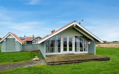Lonne - 750M to the Fjord: Maison, Toit, Domicile, Chalet, Cabanon, Batiments Jardin, Siding, Cour, Cabane En Rondins, Cabane