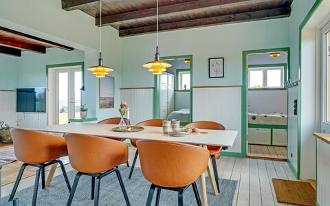 Quirina - 75M from the Sea: Chalet, Cabanon, Cabane, Ferme, Prairie, Cabane, Grange, Cabane En Rondins, Batiments Jardin