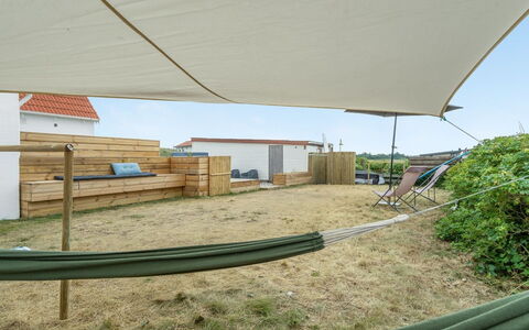 Bernice - 150M from the Sea: Toit, Plaine, Lot Terre, Zone Rurale, Domicile, Biens, Champ, Chalet, Pelouse, Banlieue