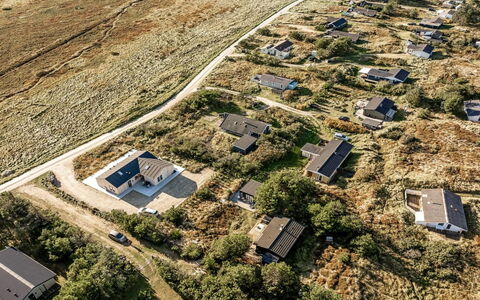 Letta - 800M from the Sea: Paysage, Écorégion, Toit, Lot Terre, Plaine, Zone Rurale, Champ, Chalet, Photographie Aérienne, Village