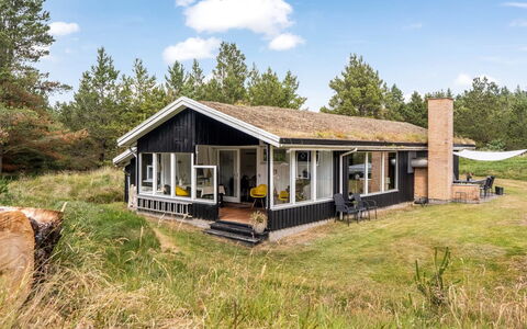 Gloria - 2.5Km from the Sea: Bois, Maison, Toit, Chalet, Domicile, Architecture, Lot Terre, Zone Rurale, Porche, Ferme
