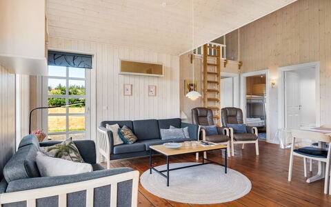 Annemie - 1.8Km from the Sea: Bois, Domicile, Porche, Plate-Forme, Dur, Toit, Tache De Bois, Parquet, Eco Hôtel