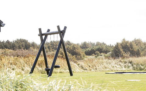 Volfgang - 250M from the Sea: Rouge, Vaisselle, Serveware, Drinkware, Vaisselle, Aliments