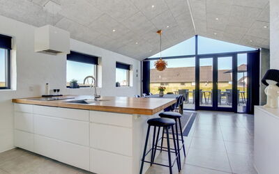 Volfgang - 250M from the Sea