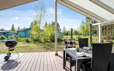 Akseli - 800M from the Sea: Herbe, Maison, Toit, Domicile, Chalet, Arbuste, Lot Terre, Zone Rurale, Ferme, Couverture De Sol