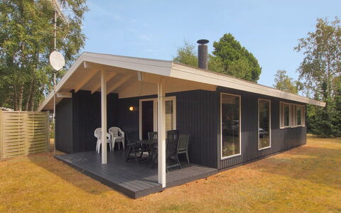 Aileen - 900M from the Sea