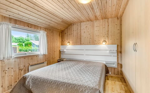Tialda - 1.3Km from the Sea: Bois, Plafond, Design Intérieur, Sol, Sol, Chambre, Pièce, Lit, Domicile, Dur