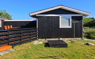 Allis - 400M from the Sea