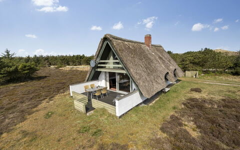 Thorbjörn - from the Sea: Architecture, Toit, Domicile, Composite, Daylighting, Siding, Allée