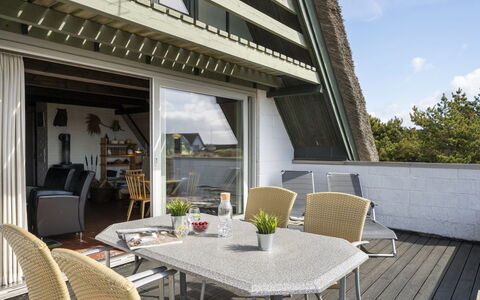 Thorbjörn - from the Sea: Architecture, Toit, Domicile, Composite, Daylighting, Siding, Allée