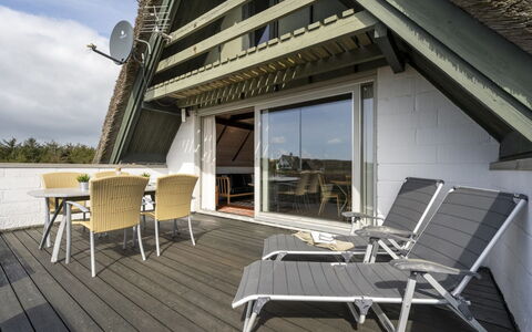 Thorbjörn - from the Sea: Architecture, Toit, Domicile, Composite, Daylighting, Siding, Allée