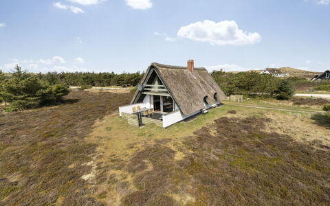 Thorbjörn - from the Sea: Architecture, Toit, Domicile, Composite, Daylighting, Siding, Allée