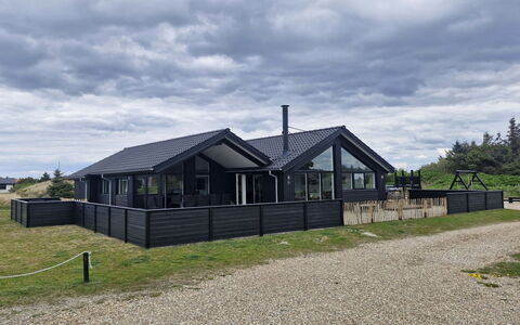 Swante - from the Sea: Chalet, Domicile, Maison, Toit, Porche, Biens, Siding, Batiments Jardin, Ferme, Cour