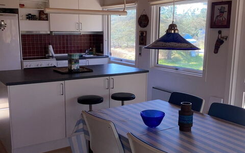 Eine - 800M from the Sea: Chalet, Cabanon, Cabane, Ferme, Prairie, Cabane, Grange, Cabane En Rondins, Batiments Jardin