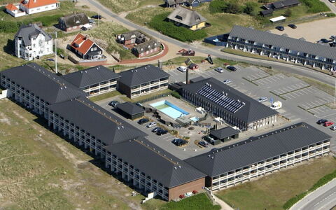 Rubi - 50M from the Sea: Piscine, Recours, Hôtel, Ville Resort, Eco Hôtel, Station Balnéaire