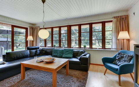 Satzur - 800M from the Sea: Meubles, Design Intérieur, Sol, Canapé, Sol, Bois, Plafond, Salon, Domicile, Pièce