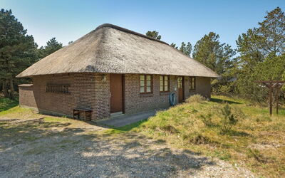 Satzur - 800M from the Sea
