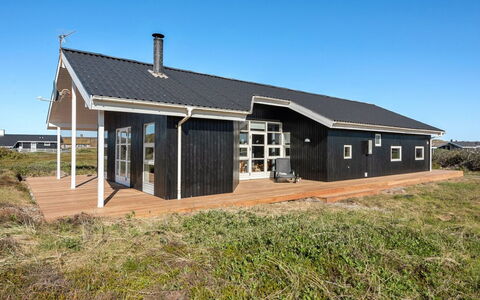 Janni - 250M from the Sea