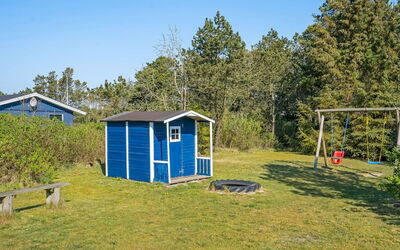 Svane - 1.2Km from the Sea