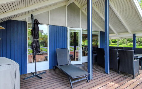Ejvi - 700M from the Sea: Piscine, Ville Resort